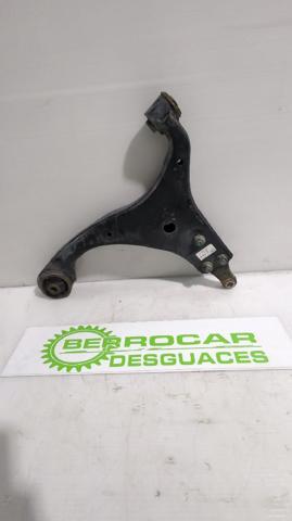HYUNDAI 545012H000 Brazo inferior derecho de la suspensión delantera  comprar en Albacete