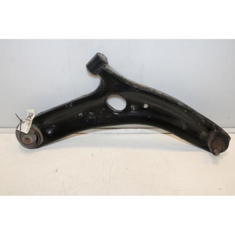 Brazo inferior derecho de la suspensión delantera 545012K300 HYUNDAI