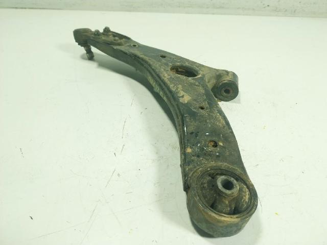 HYUNDAI 545012Y000 Brazo inferior derecho de la suspensión delantera  comprar en Murcia