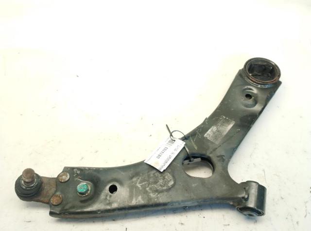 545013W102 Brazo inferior derecho de la suspensión delantera  comprar en Pontevedra