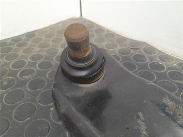 545014EA0B Brazo inferior izquierdo de la suspensión delantera  comprar en Reus