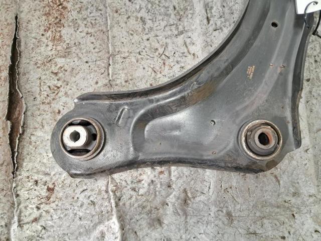 RENAULT 545016101R Brazo inferior izquierdo de la suspensión delantera  comprar en Murcia