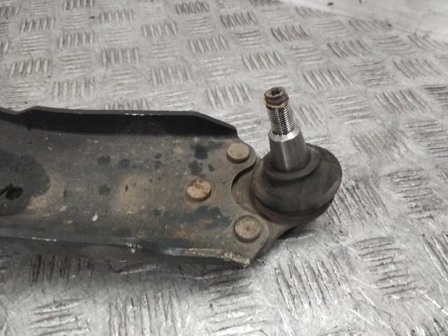 545016101R RENAULT Brazo inferior izquierdo de la suspensión delantera  comprar en Oviedo