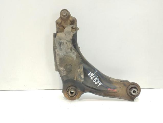 545016805R Brazo inferior izquierdo de la suspensión delantera  comprar en Pontevedra