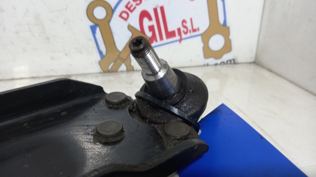 RENAULT 545016838R Brazo inferior izquierdo de la suspensión delantera  en stock Salamanca