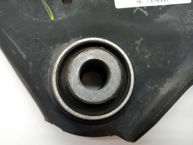 545016838R RENAULT Brazo inferior izquierdo de la suspensión delantera  en stock Gandía