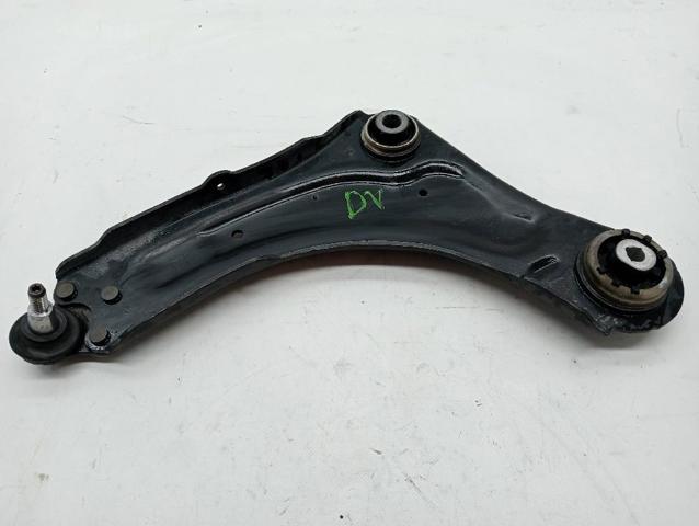 545016838R RENAULT Brazo inferior izquierdo de la suspensión delantera  en stock Gandía