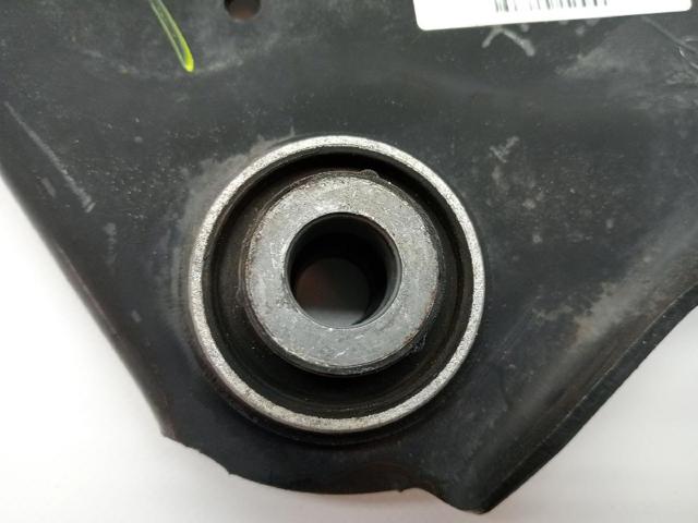 545016838R Brazo inferior izquierdo de la suspensión delantera comprar Almería