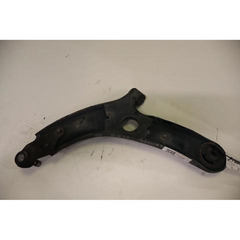 HYUNDAI 54501A2600 Brazo inferior derecho de la suspensión delantera  en stock Terrassa