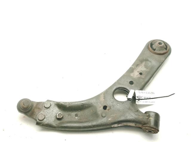HYUNDAI 54501A2600 Brazo inferior derecho de la suspensión delantera  en stock Terrassa
