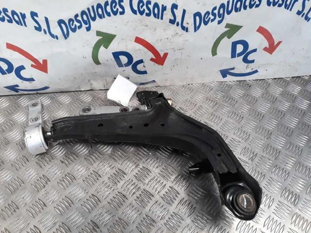 54501AV605 NISSAN Brazo inferior izquierdo de la suspensión delantera  en stock Gandía