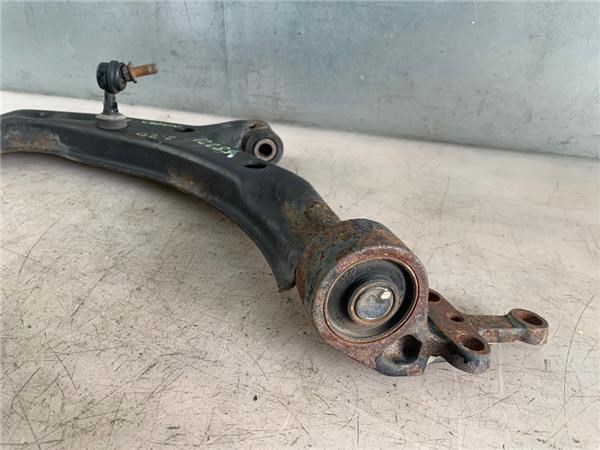54501BM410 Brazo inferior izquierdo de la suspensión delantera  comprar en Zaragoza