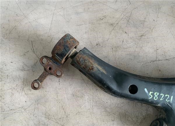 54501BM410 Brazo inferior izquierdo de la suspensión delantera  comprar en Reus
