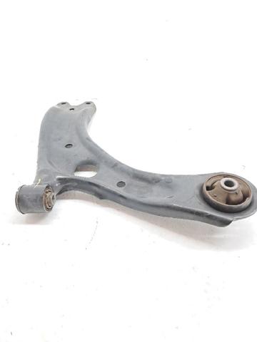 54501D7000 HYUNDAI Brazo inferior derecho de la suspensión delantera comprar Alcalá