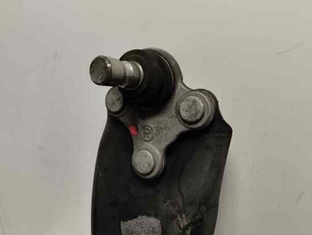 HYUNDAI 54501D7000 Brazo inferior derecho de la suspensión delantera comprar Pamplona
