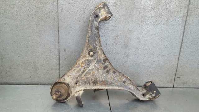 Brazo inferior izquierdo de la suspensión delantera 54501EB31A NISSAN