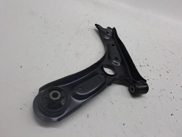 54501G4AA0 HYUNDAI Brazo inferior derecho de la suspensión delantera  en stock Gandía