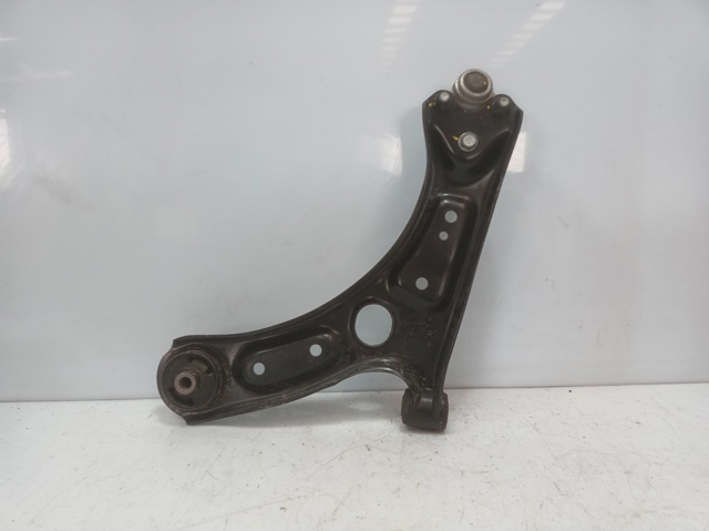 HYUNDAI 54501J9000 Brazo inferior derecho de la suspensión delantera  comprar en Murcia