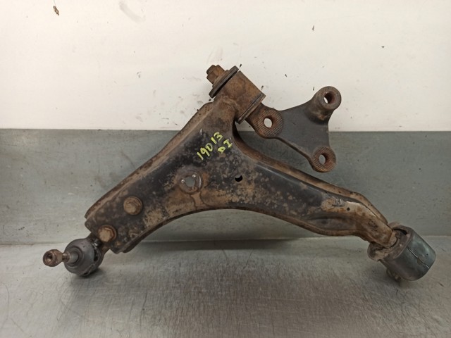 Barra oscilante, suspensión de ruedas delantera, inferior izquierda 5450224001 Hyundai/Kia