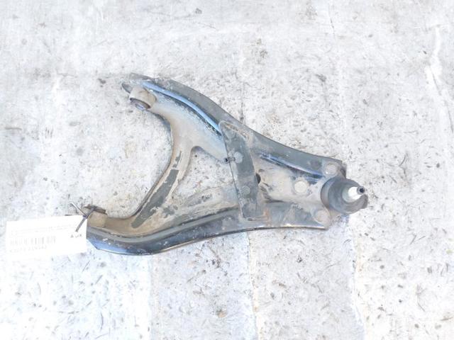545040280R RENAULT Brazo inferior derecho de la suspensión delantera  disponible Vigo