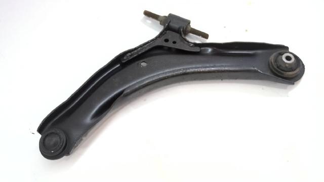 545040445R RENAULT Brazo inferior derecho de la suspensión delantera  en stock Gandía