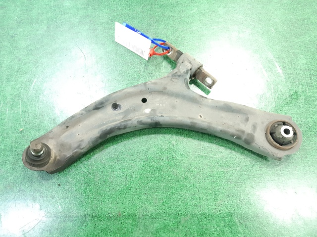 RENAULT 545040445R Brazo inferior derecho de la suspensión delantera  disponible Lugo