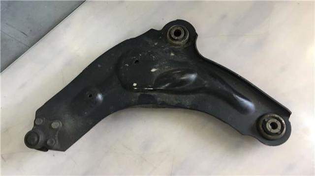 545042846R RENAULT Brazo inferior derecho de la suspensión delantera comprar Alcalá