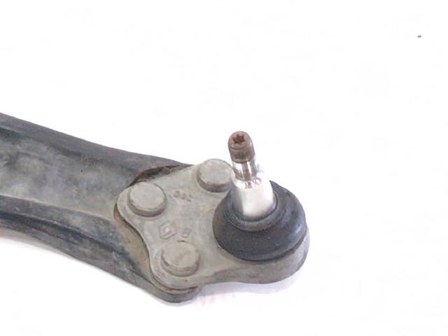 545043778R Brazo inferior derecho de la suspensión delantera  comprar en Reus