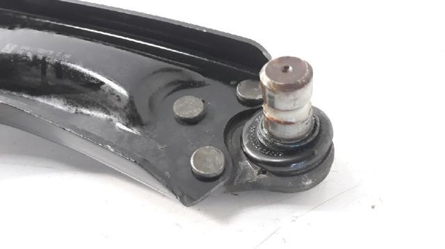 545045297R Brazo inferior derecho de la suspensión delantera  comprar en Reus