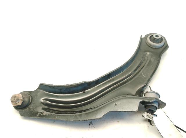 545046162R Brazo inferior derecho de la suspensión delantera comprar Almería