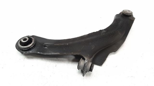 545046162R Brazo inferior derecho de la suspensión delantera  comprar en Zaragoza