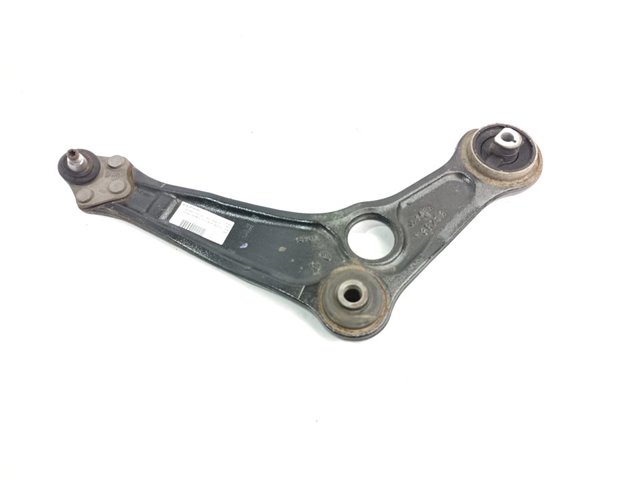 RENAULT 545047275R Brazo inferior derecho de la suspensión delantera comprar Barcelona