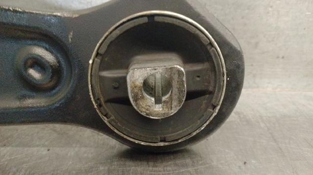 545050303R Brazo inferior izquierdo de la suspensión delantera  comprar en Pontevedra
