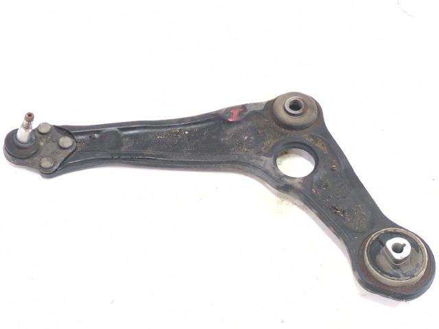 545051645R Brazo inferior izquierdo de la suspensión delantera comprar Almería