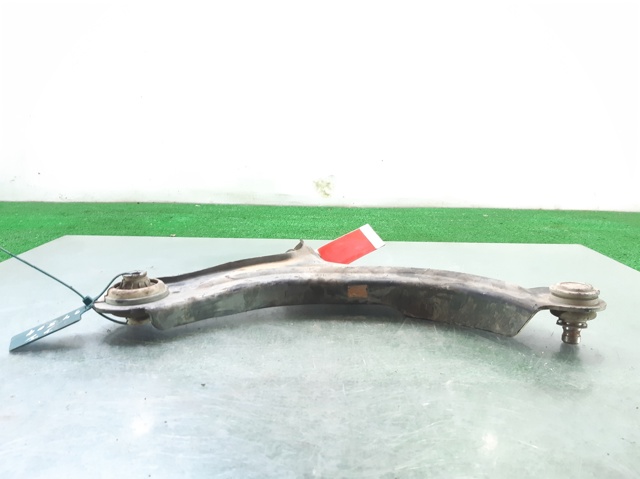 545052354R Brazo inferior izquierdo de la suspensión delantera comprar Girona