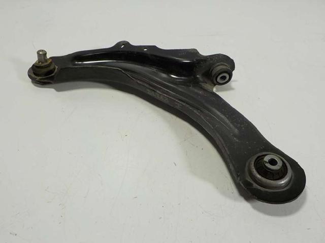545052737R RENAULT Brazo inferior izquierdo de la suspensión delantera comprar Bilbao