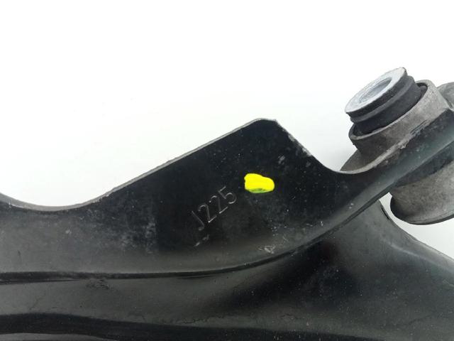545052737R RENAULT Brazo inferior izquierdo de la suspensión delantera  en stock Gandía