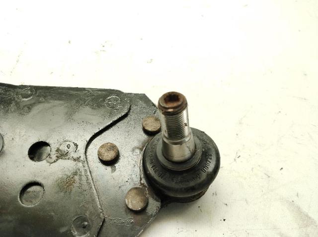 RENAULT 545054429R Brazo inferior izquierdo de la suspensión delantera  disponible Lugo