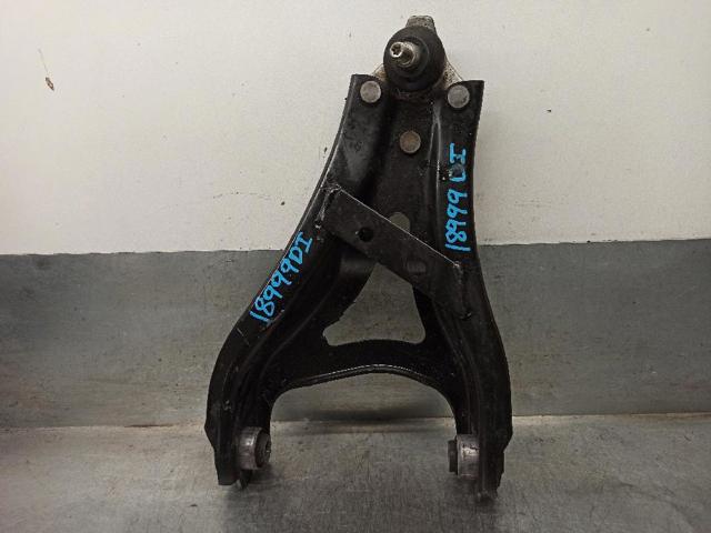 545055413R RENAULT Brazo inferior izquierdo de la suspensión delantera  en stock Huelva