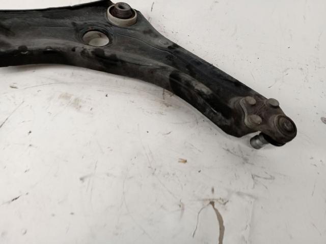 RENAULT 545057449R Brazo inferior izquierdo de la suspensión delantera  comprar en Ponferrada