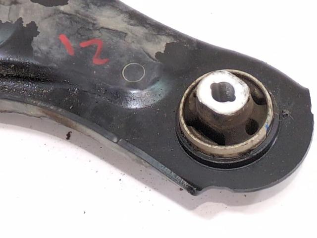 545058992R Brazo inferior izquierdo de la suspensión delantera  comprar en Zaragoza