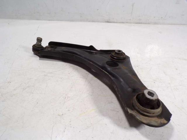 545058992R Brazo inferior izquierdo de la suspensión delantera comprar Sevilla