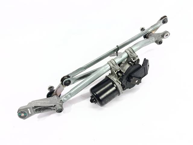 54526611 Motor del limpiaparabrisas  disponible Utrera