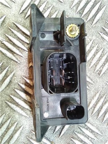 Relé de bujía de precalentamiento Mercedes E W211