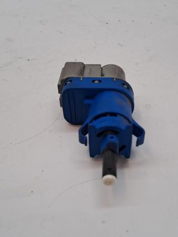 5454801 Interruptor de luz de freno  en stock Granada