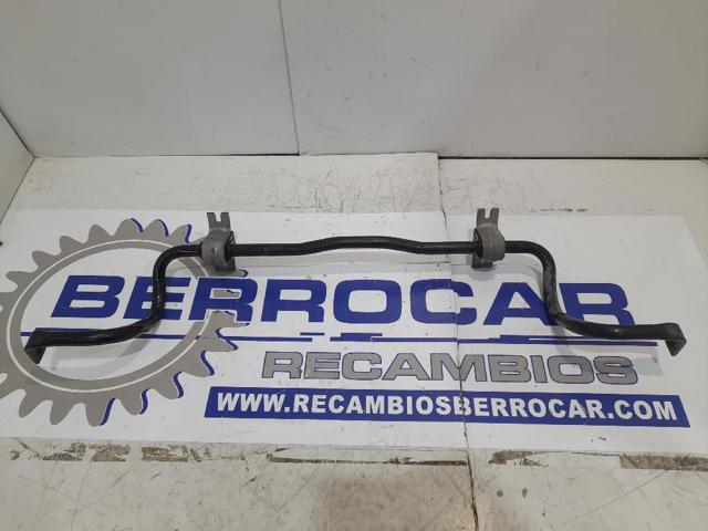 546110003R Estabilizador delantero  en stock Castellón