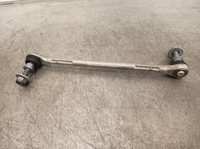 546180002R Renault (RVI)