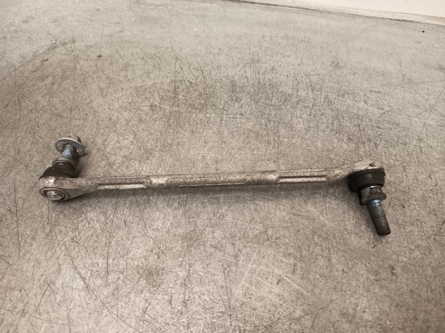 546180002R Renault (RVI)