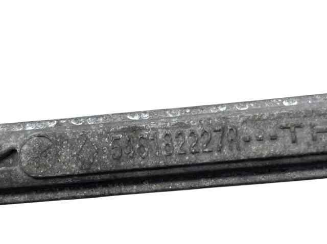 Soporte de la barra estabilizadora delantera 546182227R RENAULT