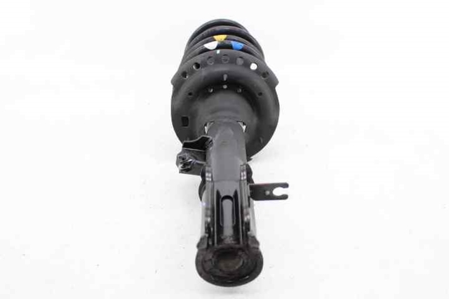 546504P500 HYUNDAI Amortiguador delantero izquierdo  disponible Vigo